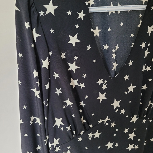 Starry night dress - Picture 2 of 5